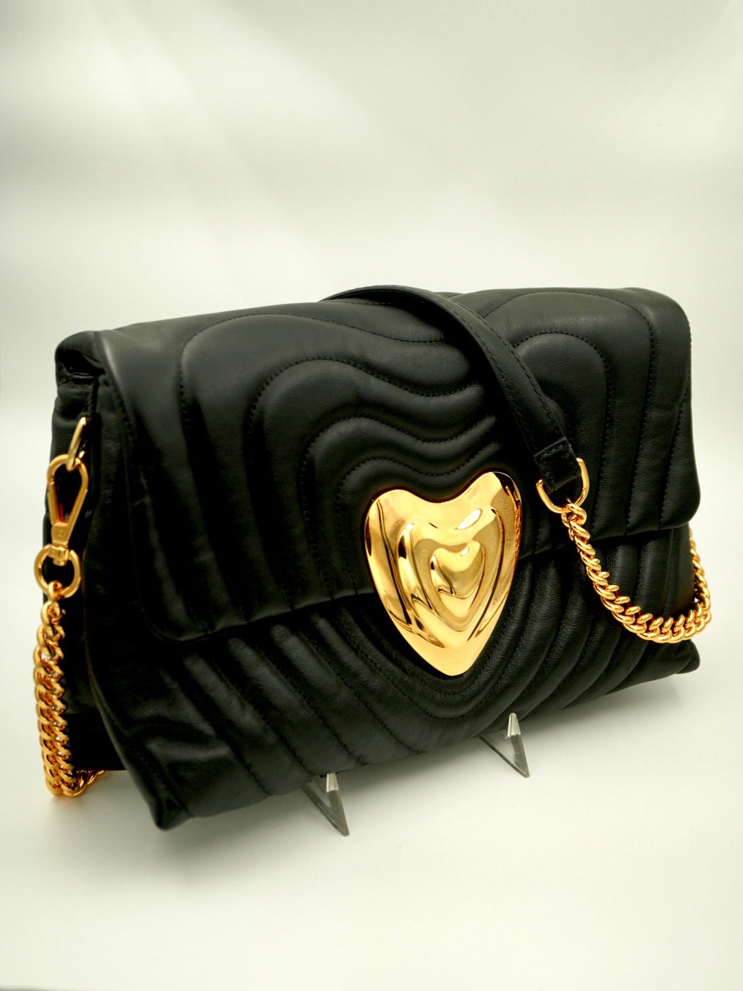 ESCADA NWT Quilted Leather Heart Purse