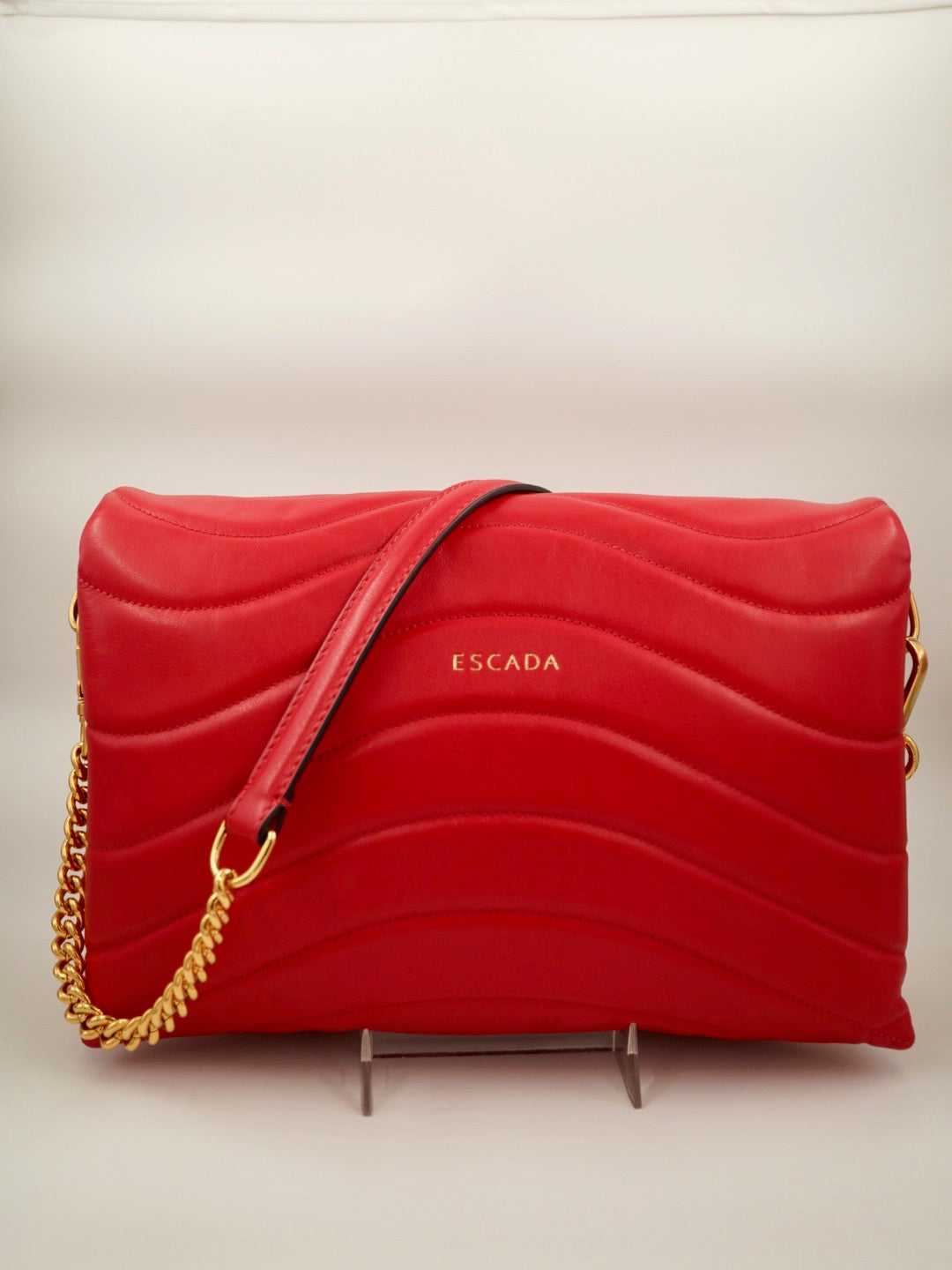 ESCADA NWT Quilted Leather Heart Purse