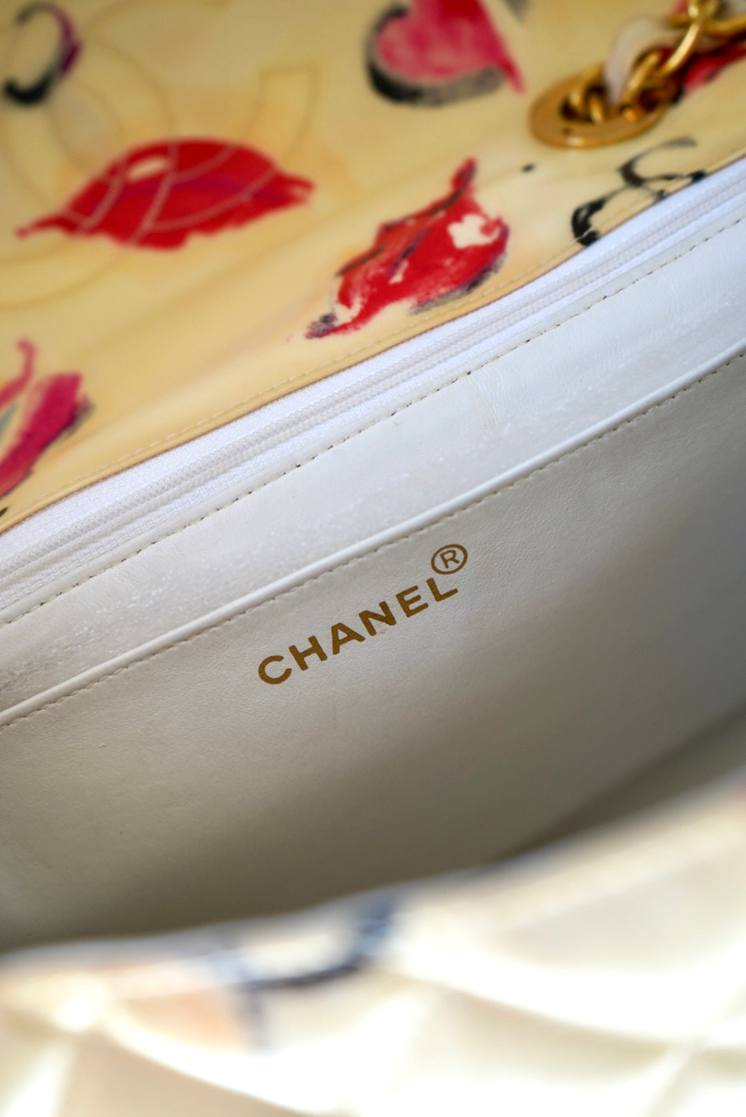 94-96' RARE CHANEL Lips Jumbo Bag