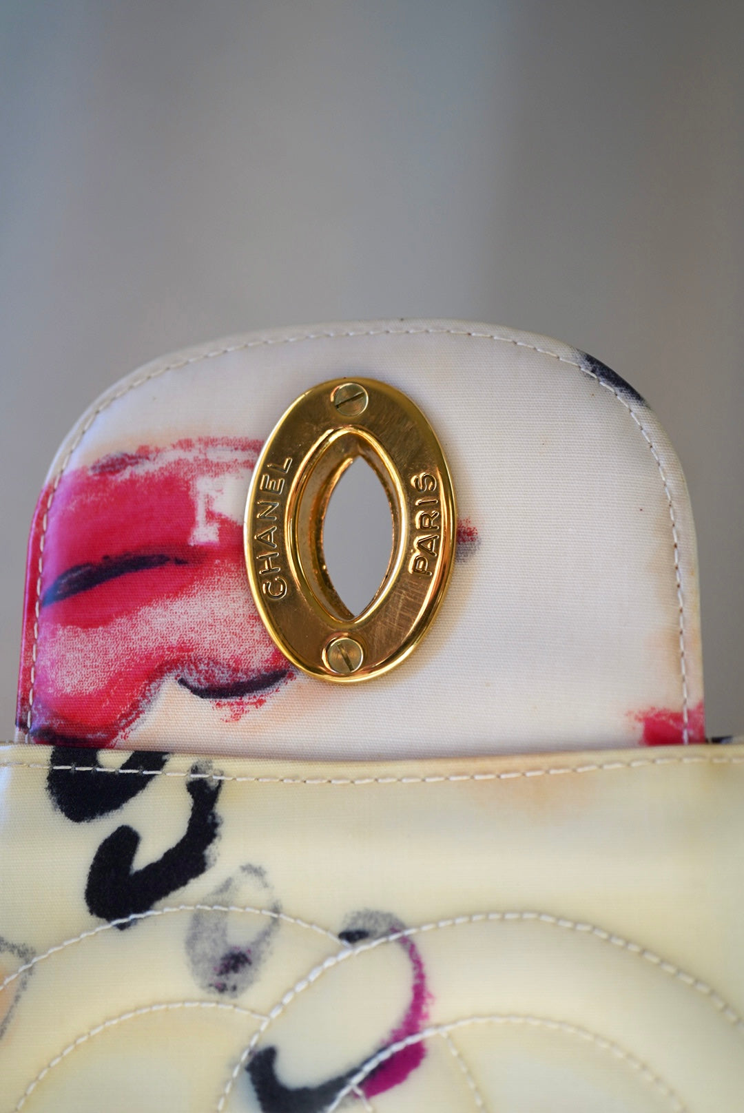 94-96' RARE CHANEL Lips Jumbo Bag