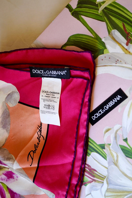 NWT Dolce & Gabbana Silk Lily Print Silk Scarf wBox