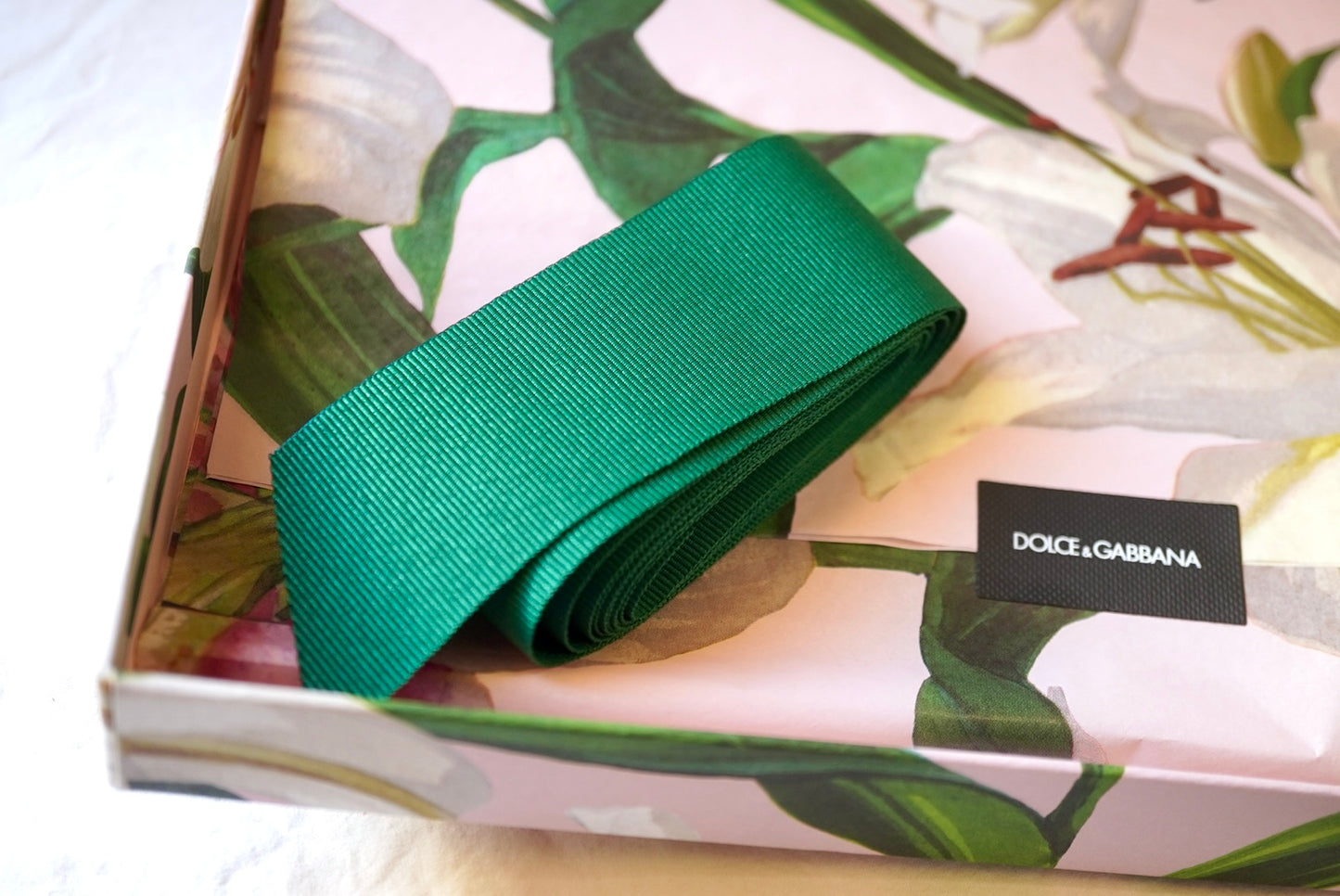 NWT Dolce & Gabbana Silk Lily Print Silk Scarf wBox