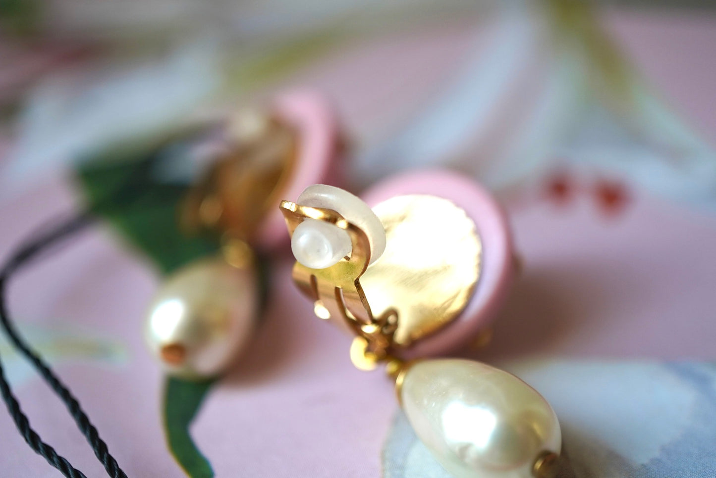1990's CHANEL Pink Pearl Drop Earrings