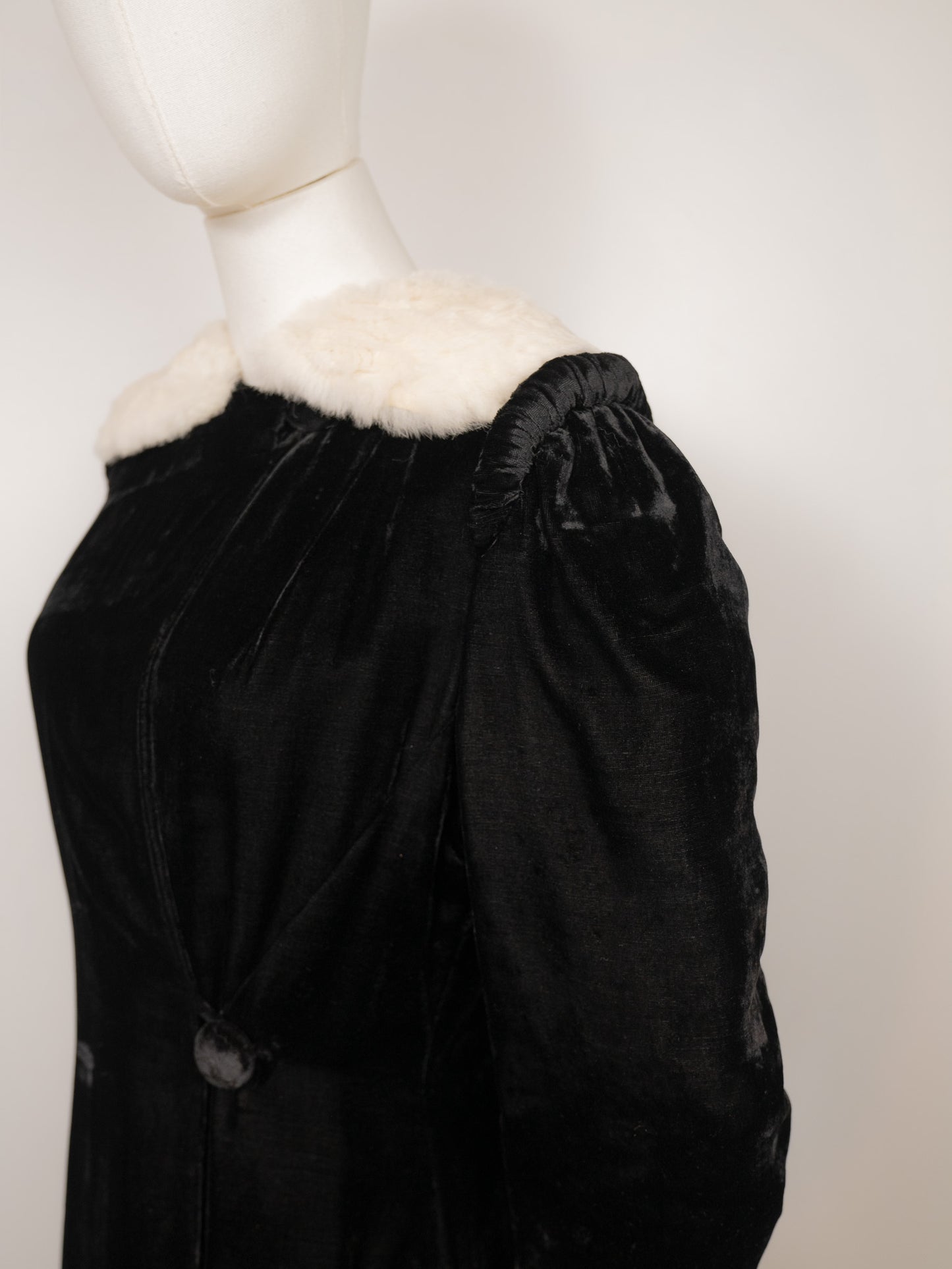 1930's Black Velvet Opera Coat w/ White Fur Collar