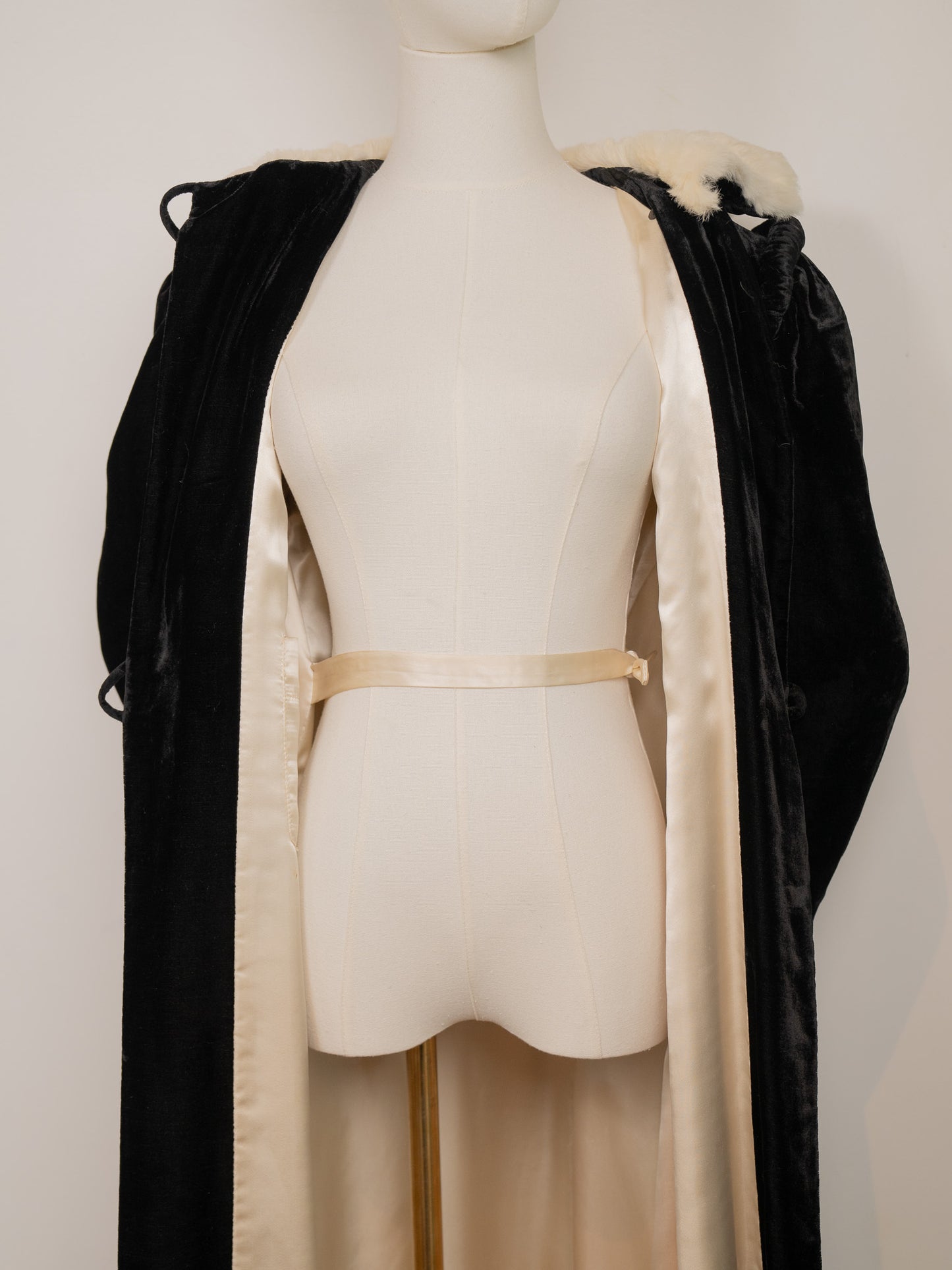 1930's Black Velvet Opera Coat w/ White Fur Collar