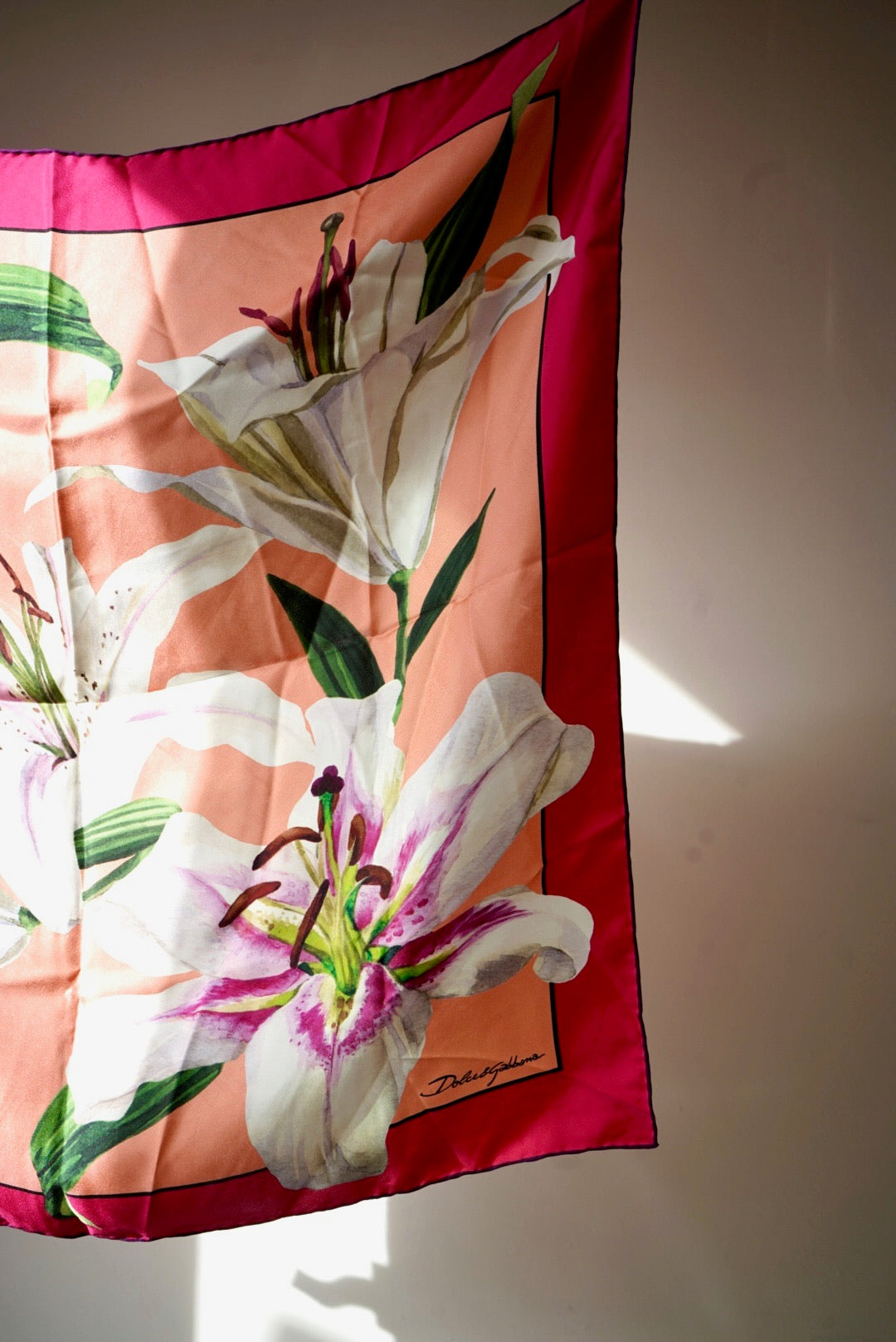 NWT Dolce & Gabbana Silk Lily Print Silk Scarf wBox