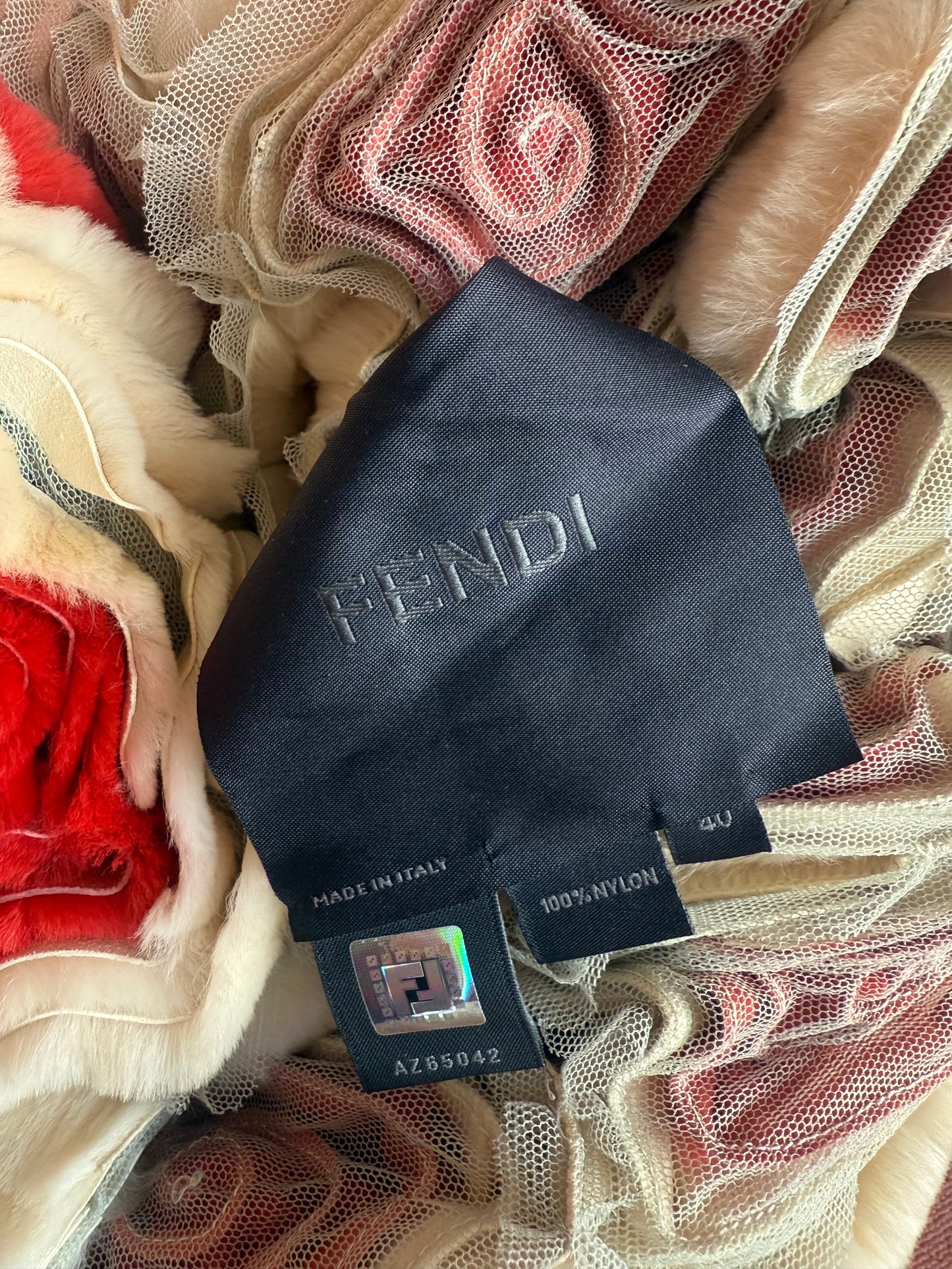 FENDI RARE Rose Fur Caplet