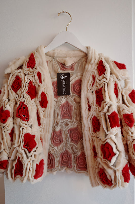 FENDI RARE Rose Fur Caplet