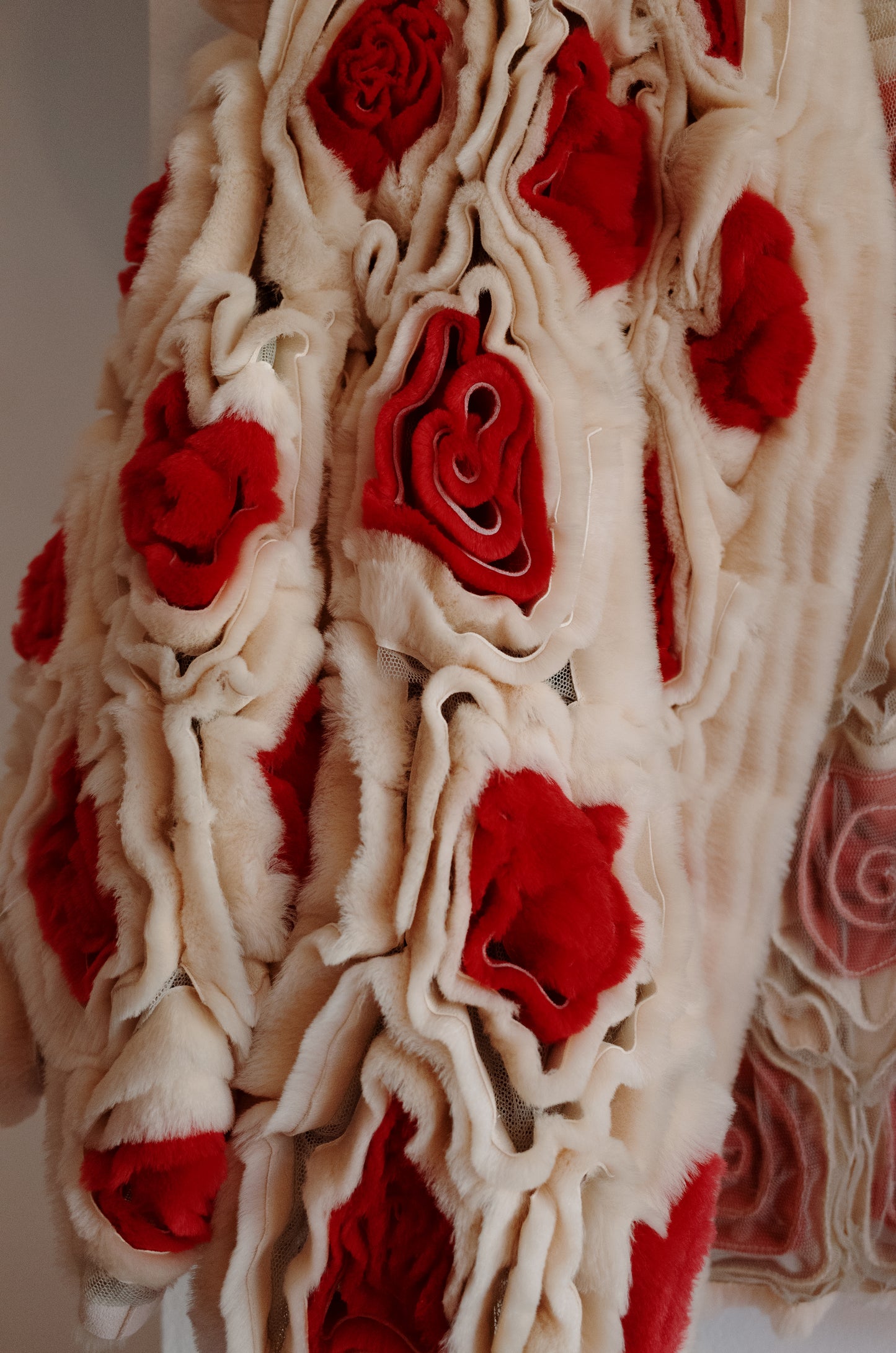 FENDI RARE Rose Fur Caplet
