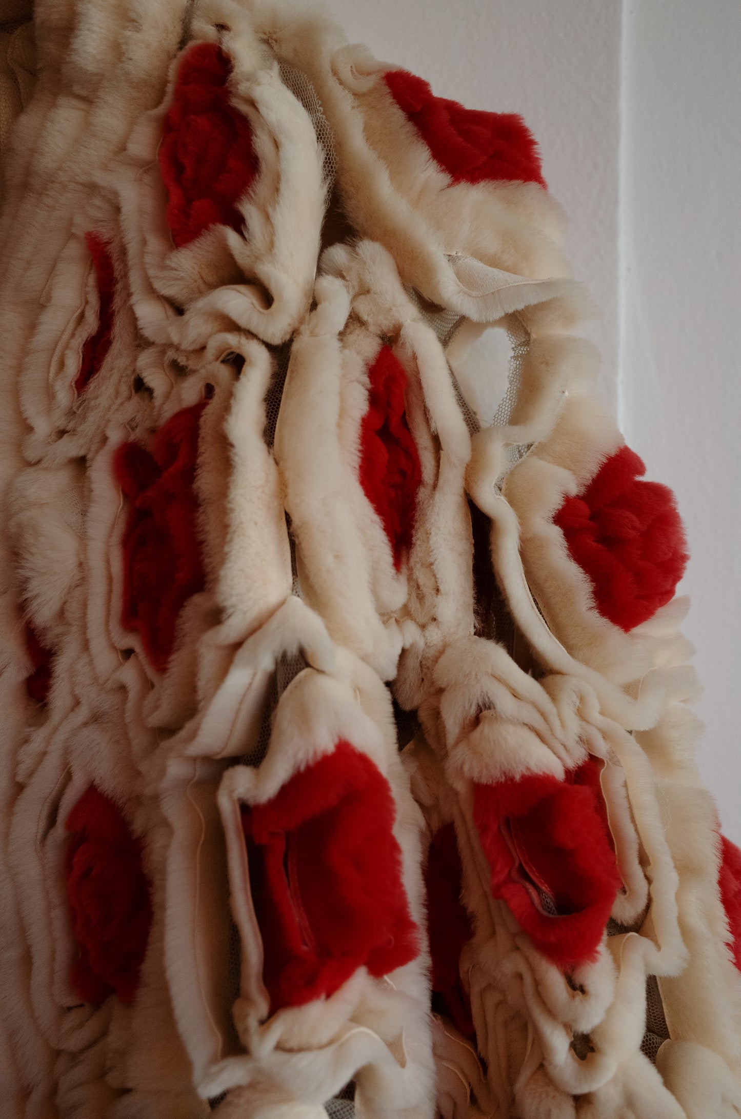 FENDI RARE Rose Fur Caplet